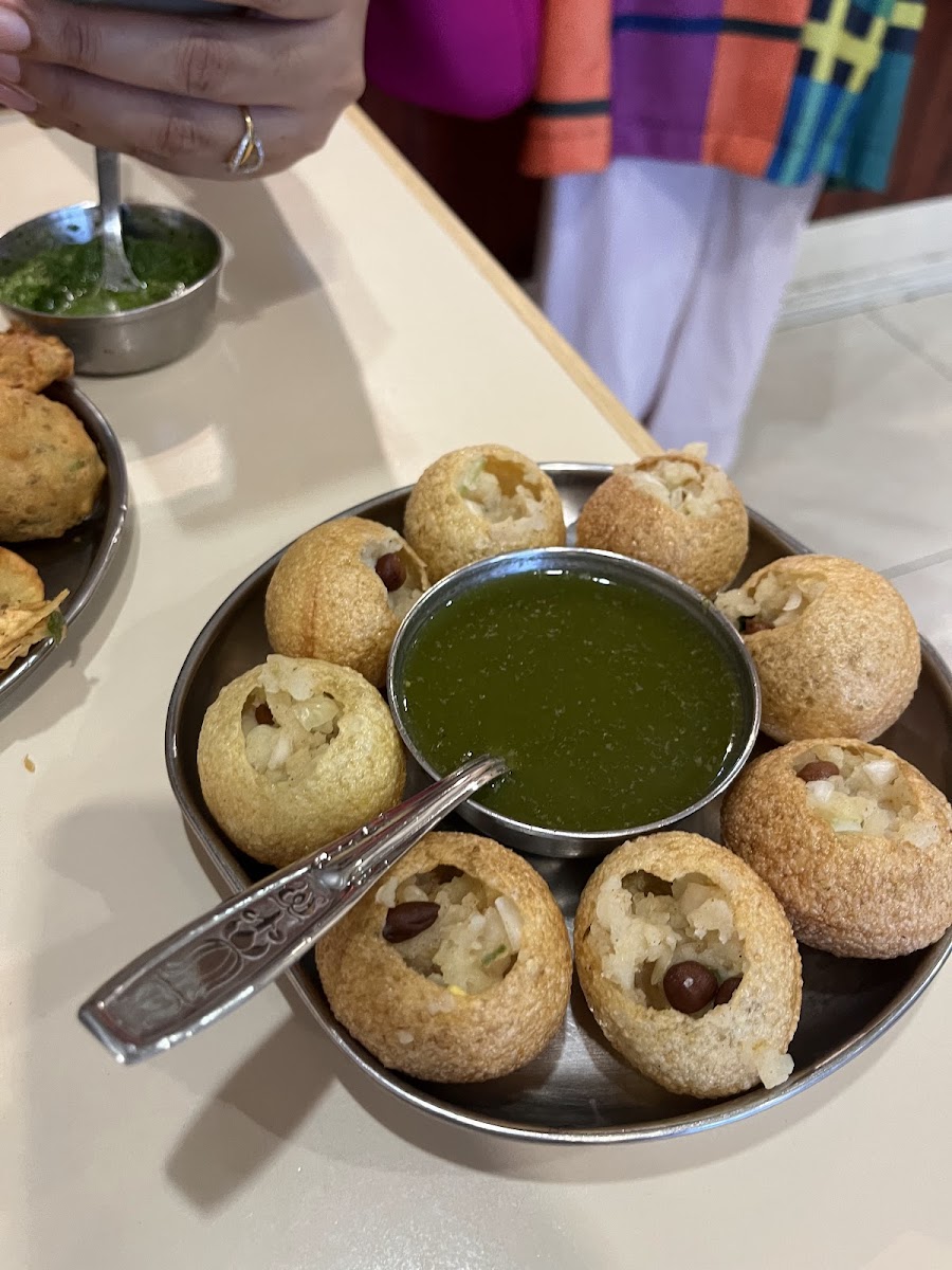 Hot Drinks & Desserts